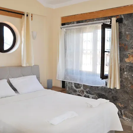 ヴィラ Olive Ovacik フェティエ