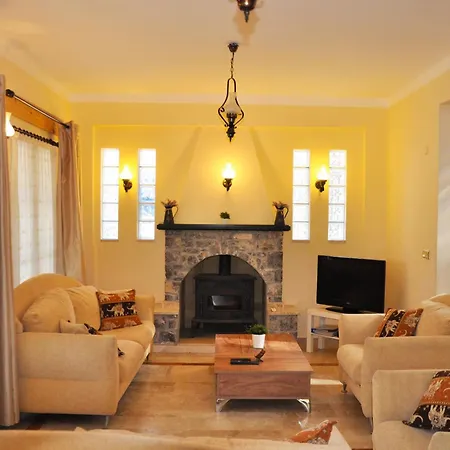 ヴィラ Olive Ovacik フェティエ